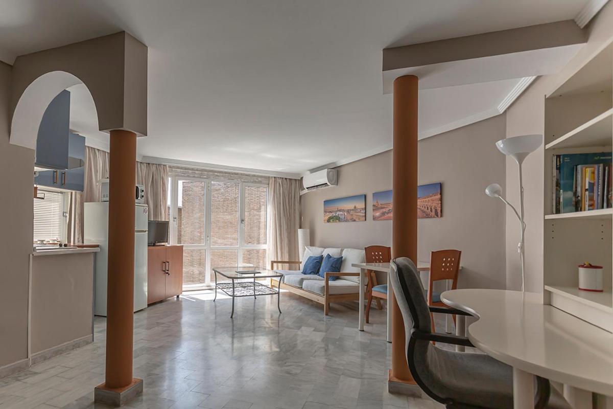 Francos 3 Sevilla Urban Apartment Luaran gambar
